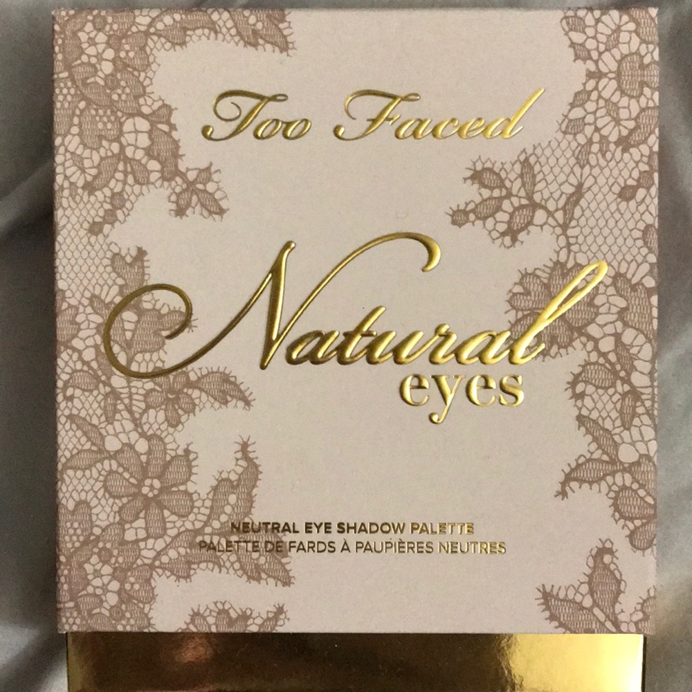 New in the box too faced natural eyes